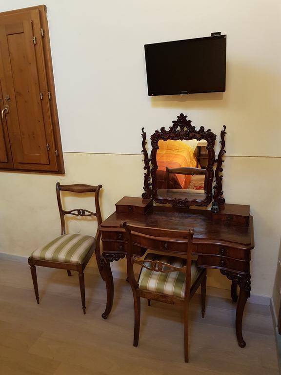 Carpe Diem Guesthouse フィレンツェ エクステリア 写真