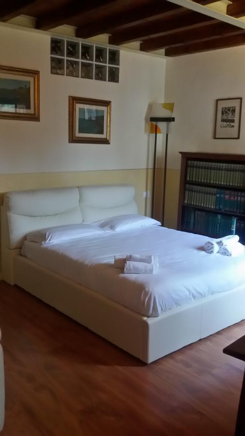 Carpe Diem Guesthouse フィレンツェ エクステリア 写真
